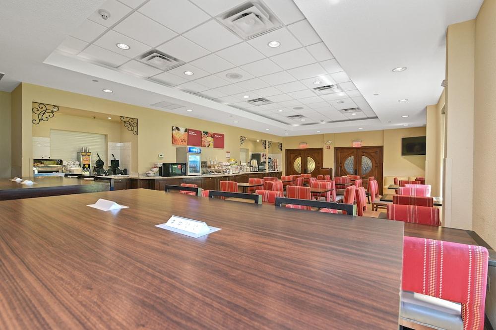 Comfort Suites Miami - Kendall Tamiami Exterior foto