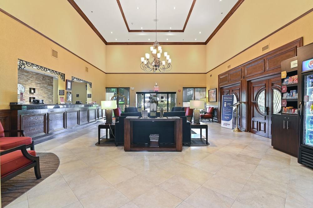 Comfort Suites Miami - Kendall Tamiami Exterior foto